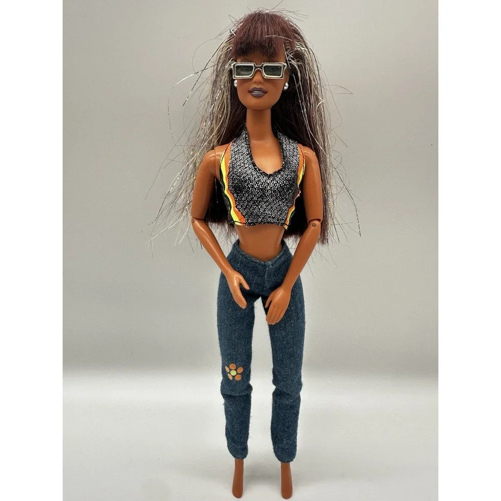 1998 Barbie Beyond Pink Teresa Doll Brunette Outfit Sunglasses Mattel Vintage